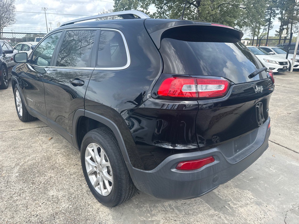 2018 Jeep Cherokee Image 8