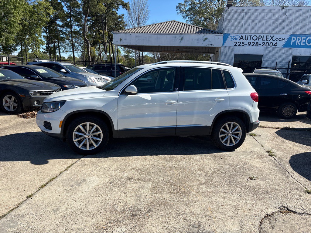 2017 Volkswagen Tiguan Image 2