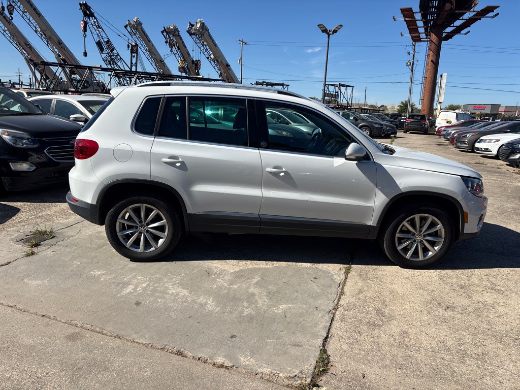 2017 Volkswagen Tiguan Image 6