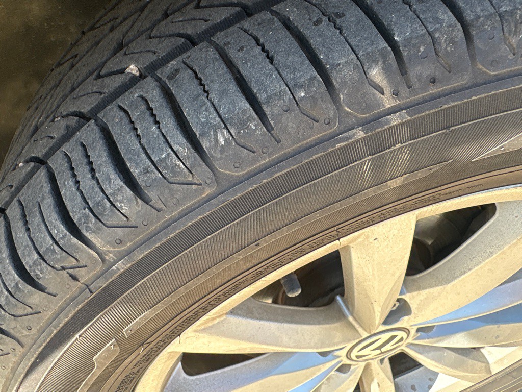 2017 Volkswagen Tiguan Image 29