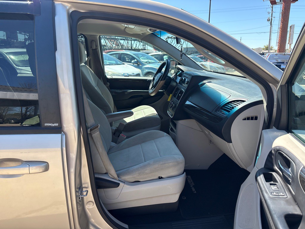 2013 Dodge Grand Caravan Image 22