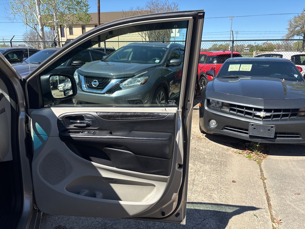 2013 Dodge Grand Caravan Image 24