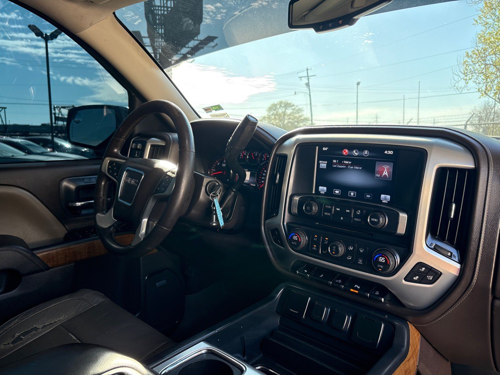 2014 GMC Sierra Image 25
