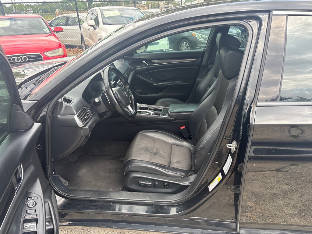 2018 Honda Accord Image 9
