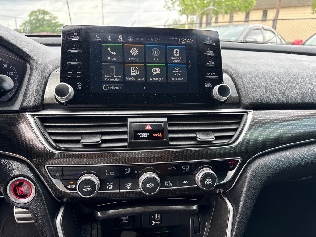 2018 Honda Accord Image 11