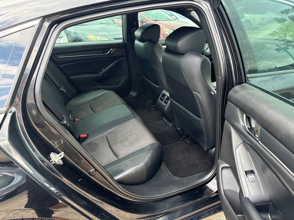 2018 Honda Accord Image 20