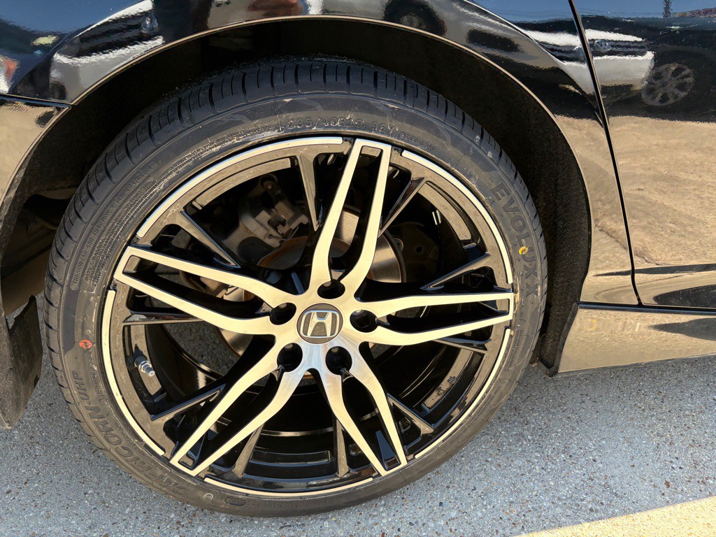 2018 Honda Accord Image 36