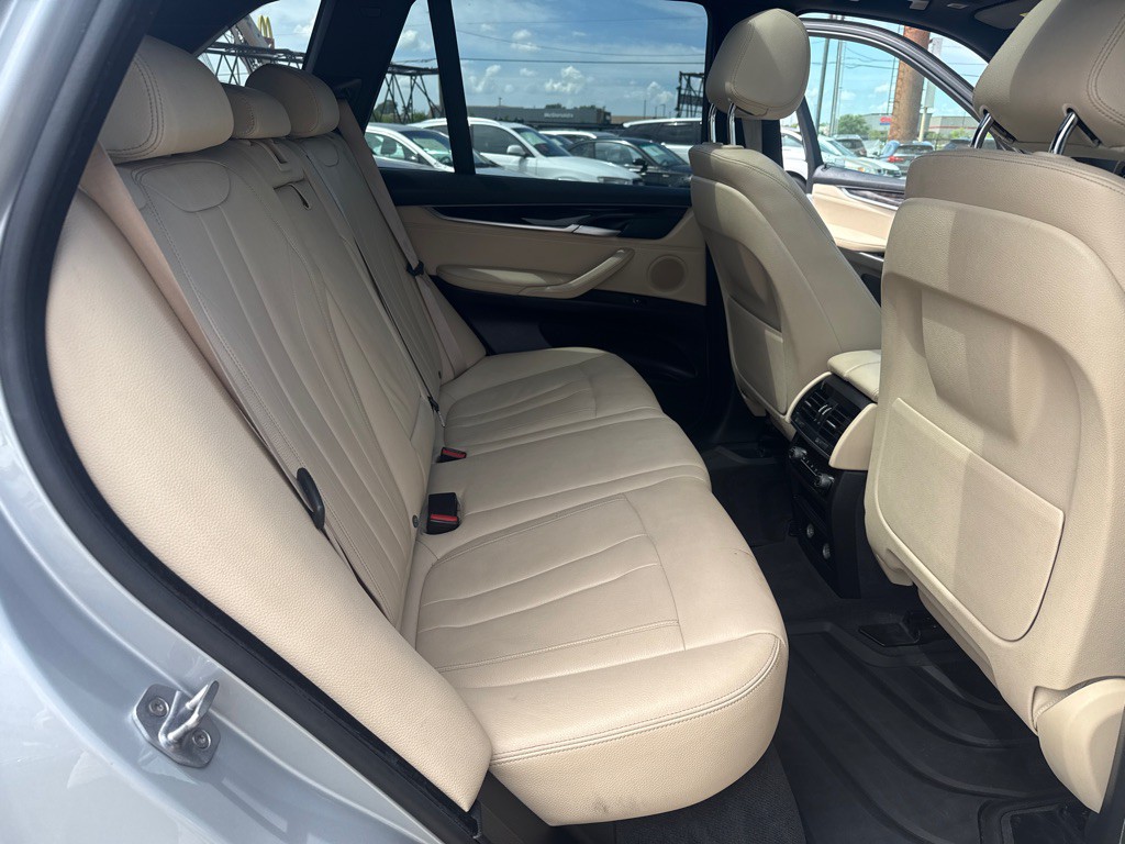 2018 BMW X5 Image 29