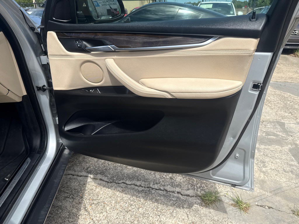 2018 BMW X5 Image 33