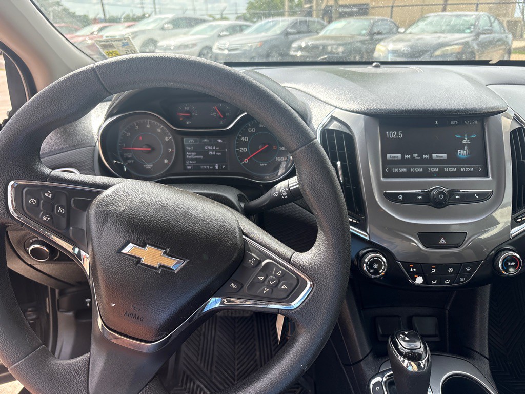 2018 Chevrolet Cruze Image 10