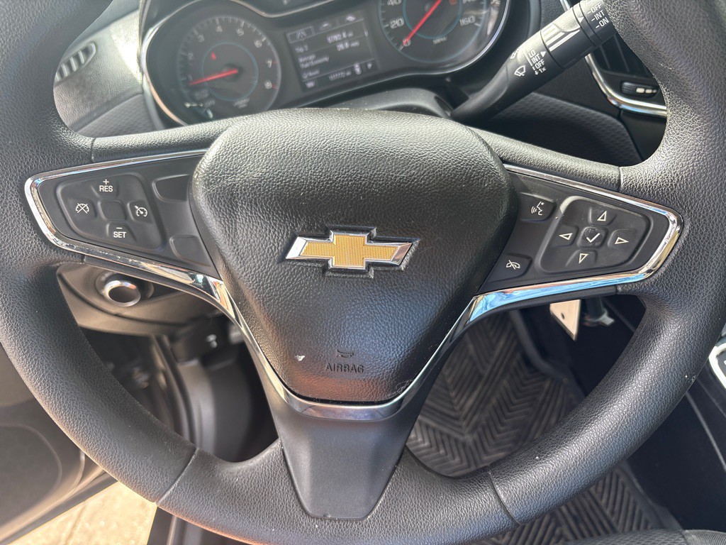 2018 Chevrolet Cruze Image 13