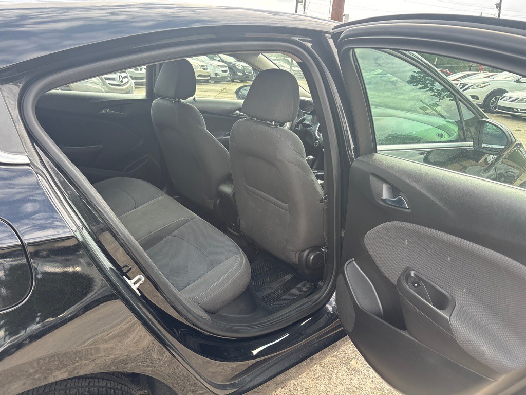 2018 Chevrolet Cruze Image 21