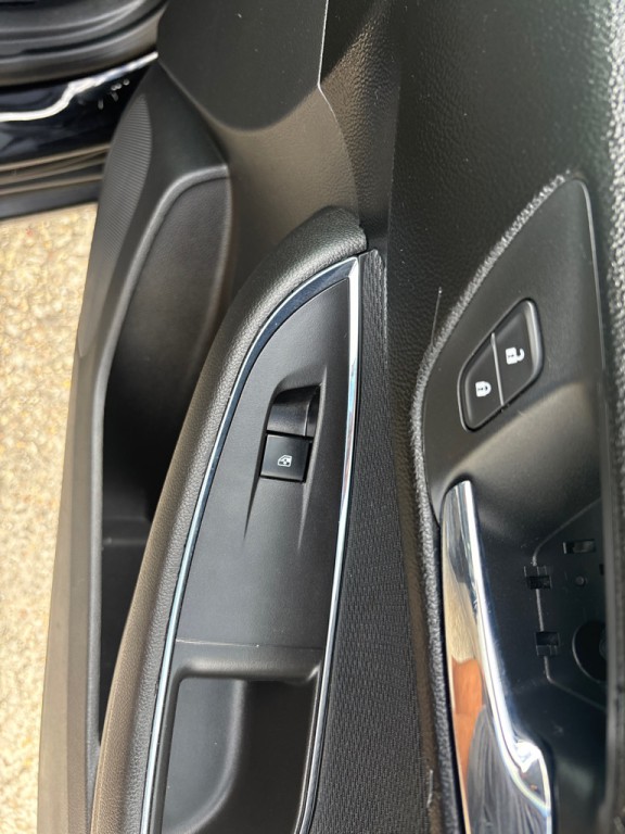 2018 Chevrolet Cruze Image 27