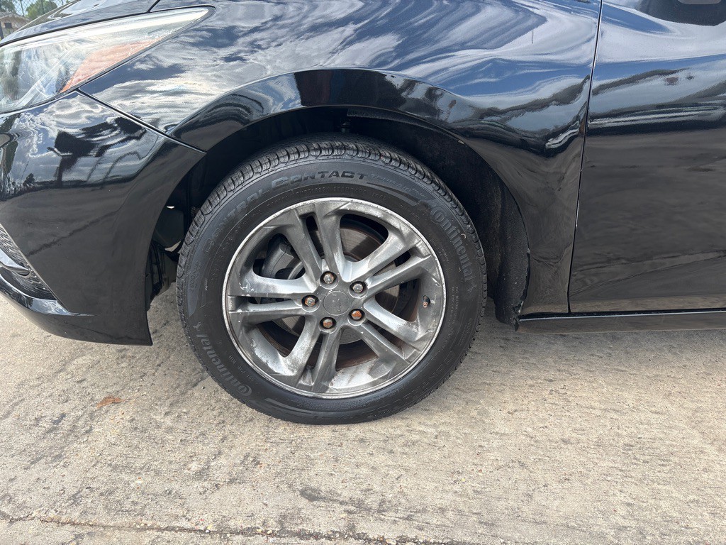 2018 Chevrolet Cruze Image 34