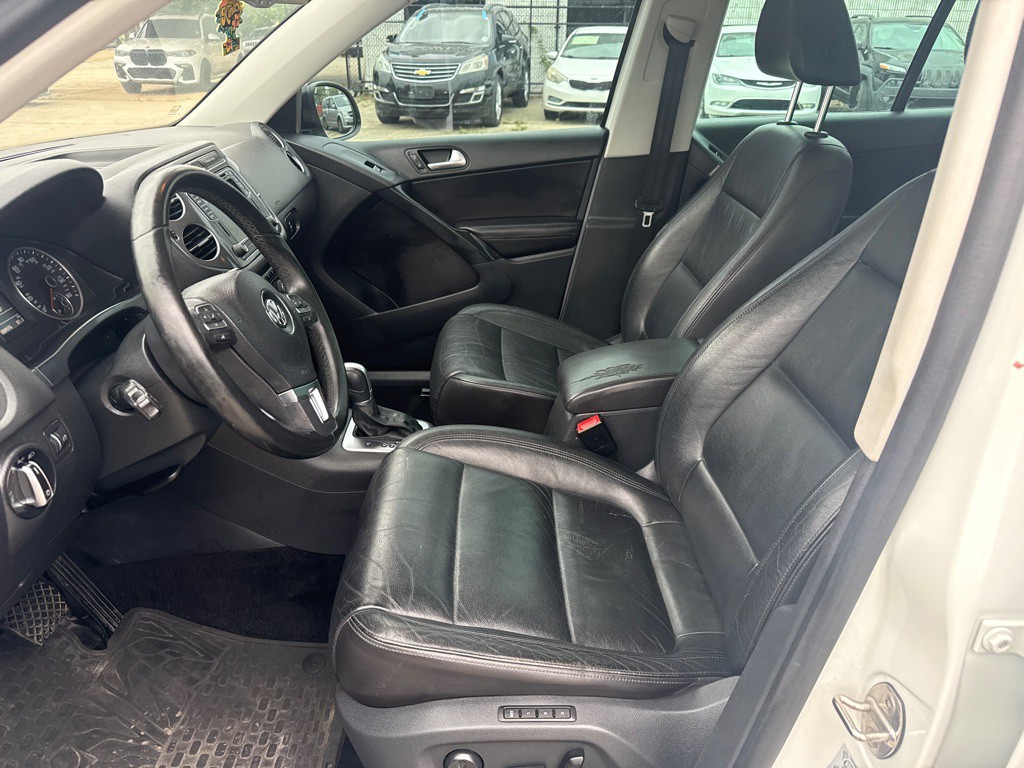 2017 Volkswagen Tiguan Image 11