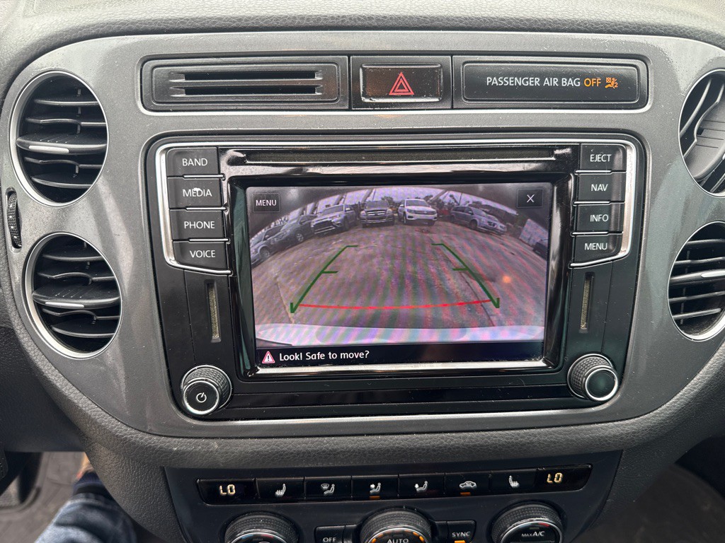 2017 Volkswagen Tiguan Image 17