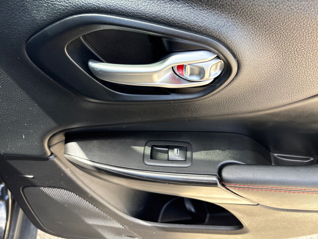 2014 Jeep Cherokee Image 22