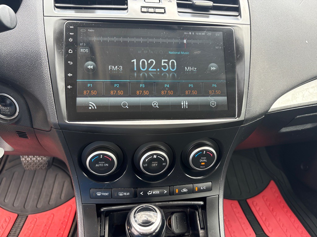 2013 Mazda Mazda3 Image 11