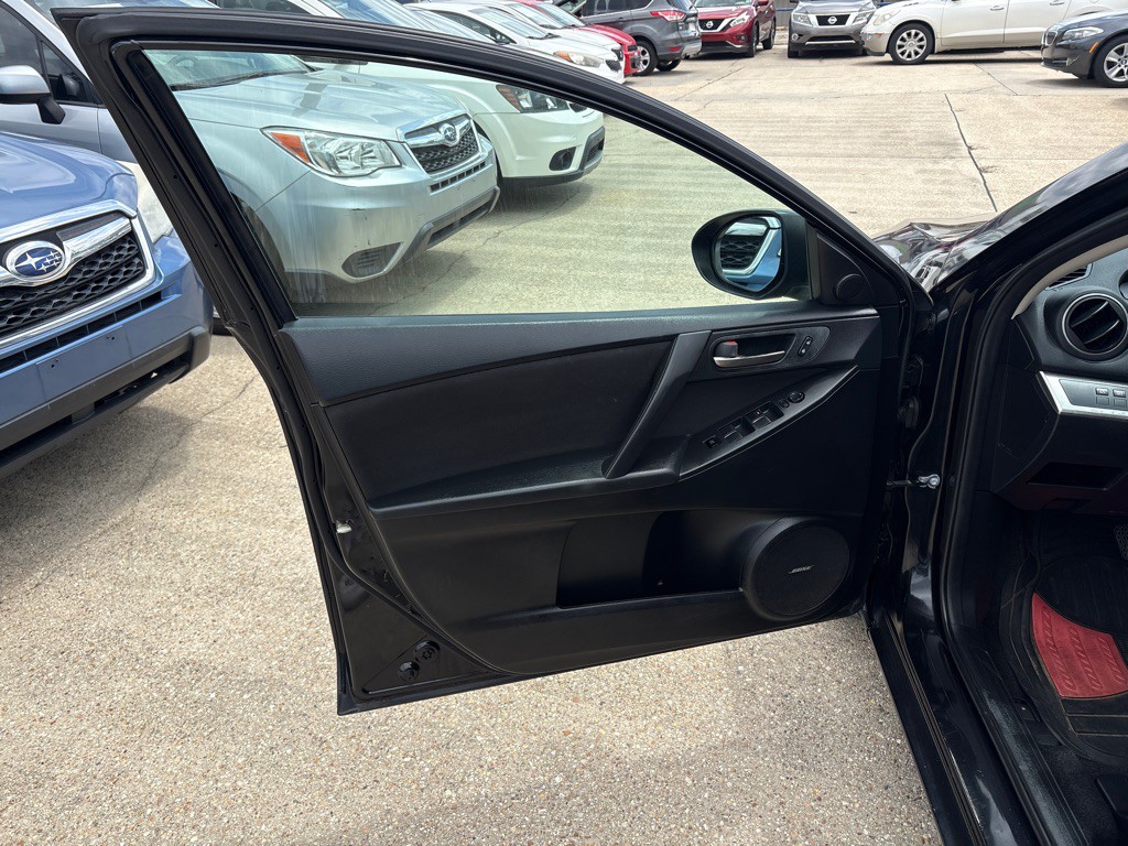 2013 Mazda Mazda3 Image 14