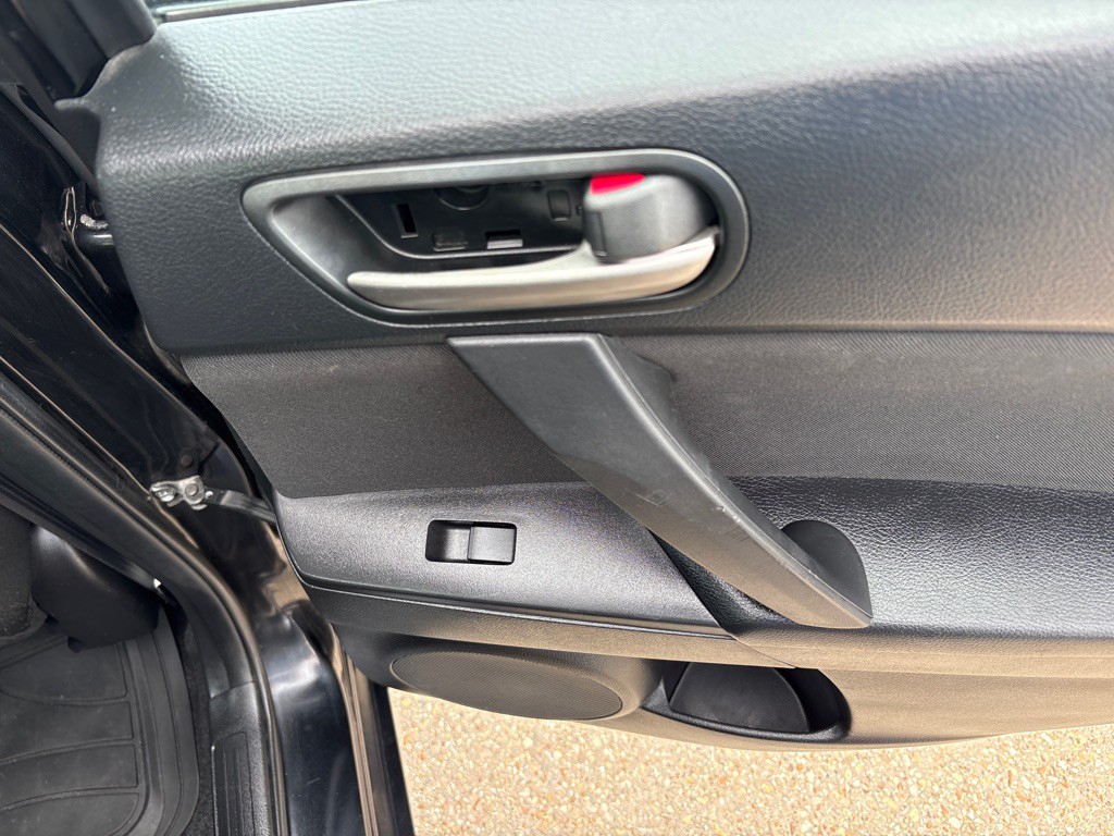2013 Mazda Mazda3 Image 22