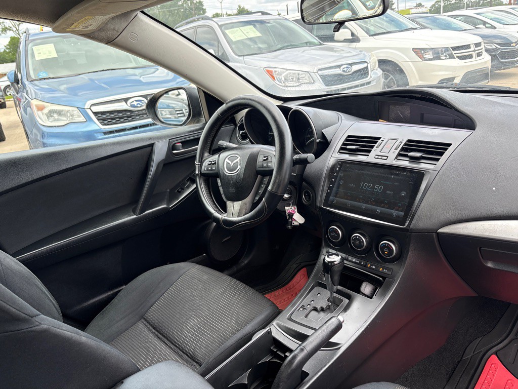2013 Mazda Mazda3 Image 24