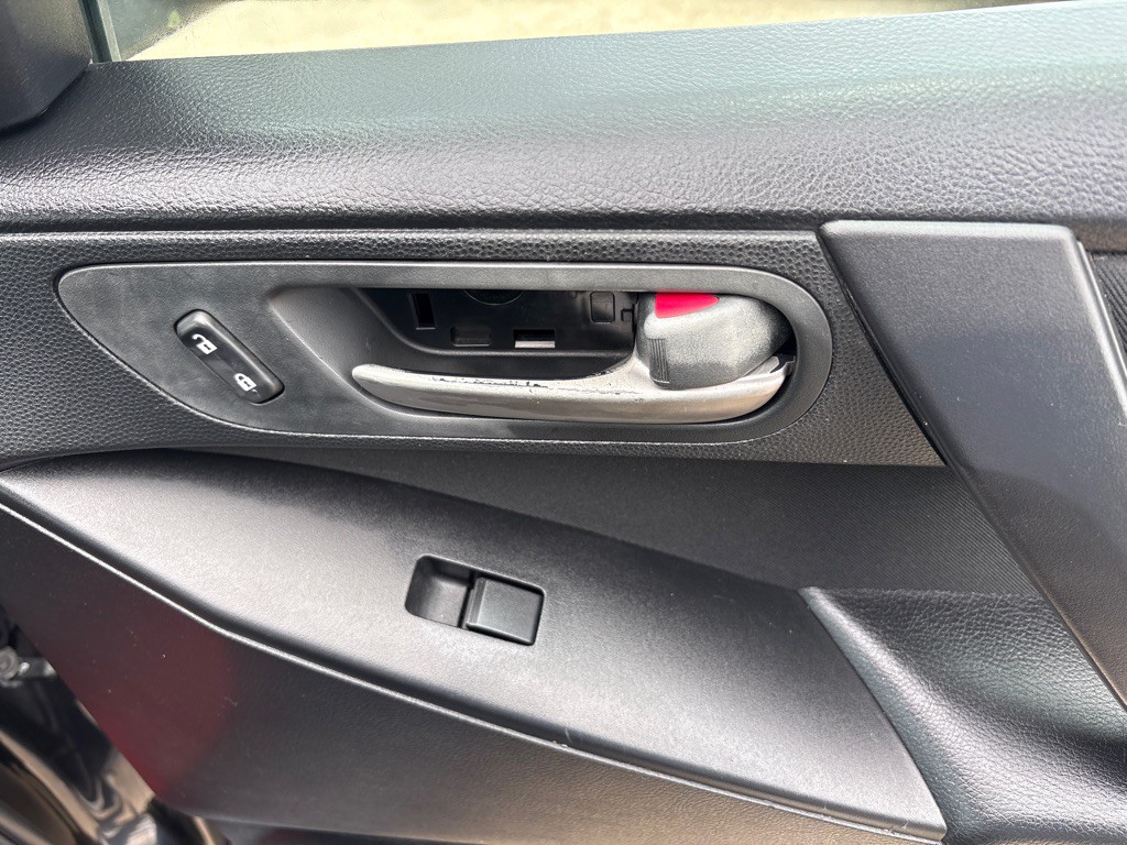 2013 Mazda Mazda3 Image 26