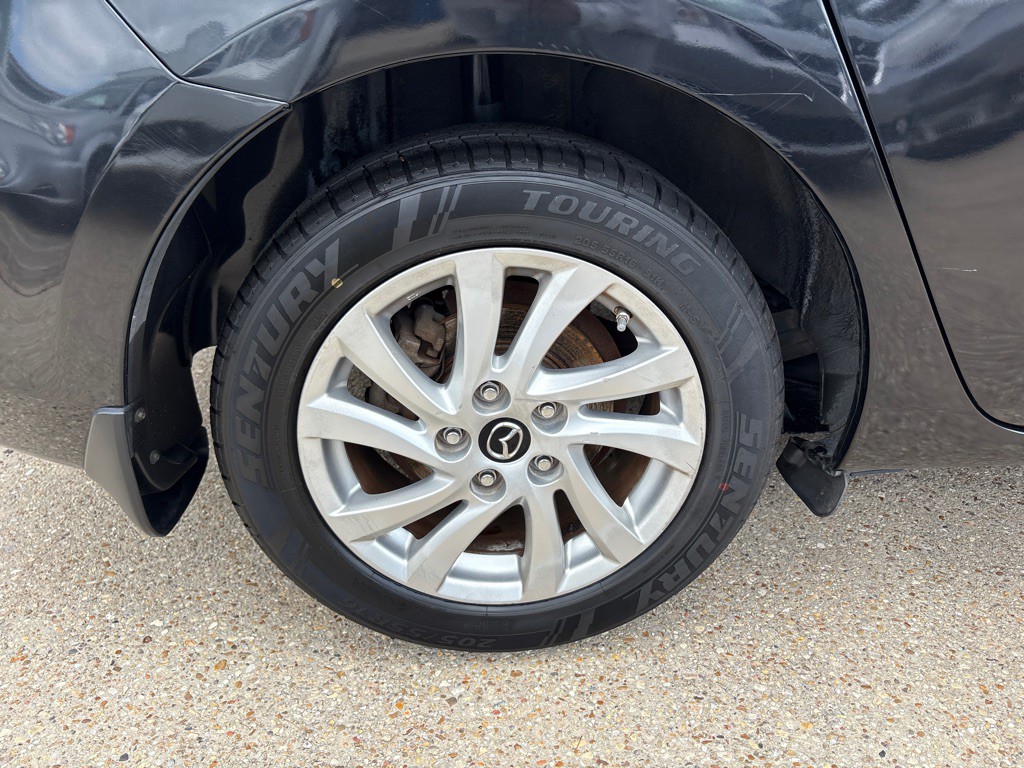 2013 Mazda Mazda3 Image 29