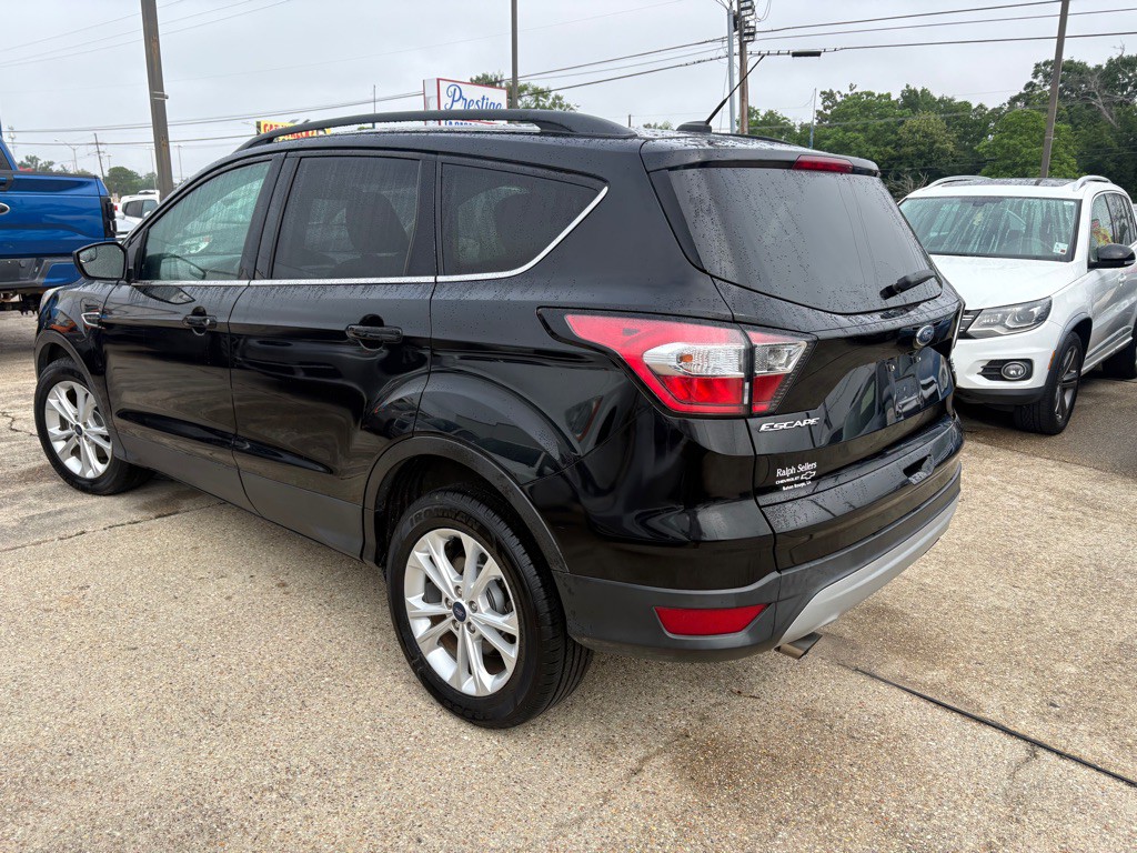 2018 Ford Escape Image 3