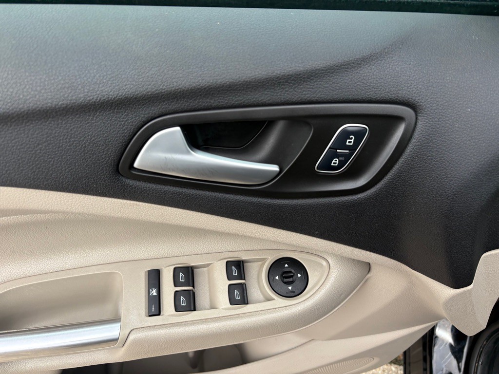 2018 Ford Escape Image 15