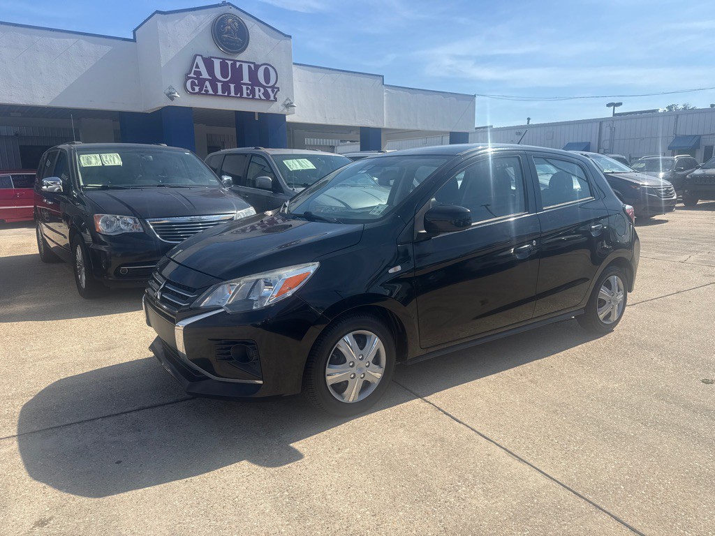 2021 Mitsubishi Mirage Image 1