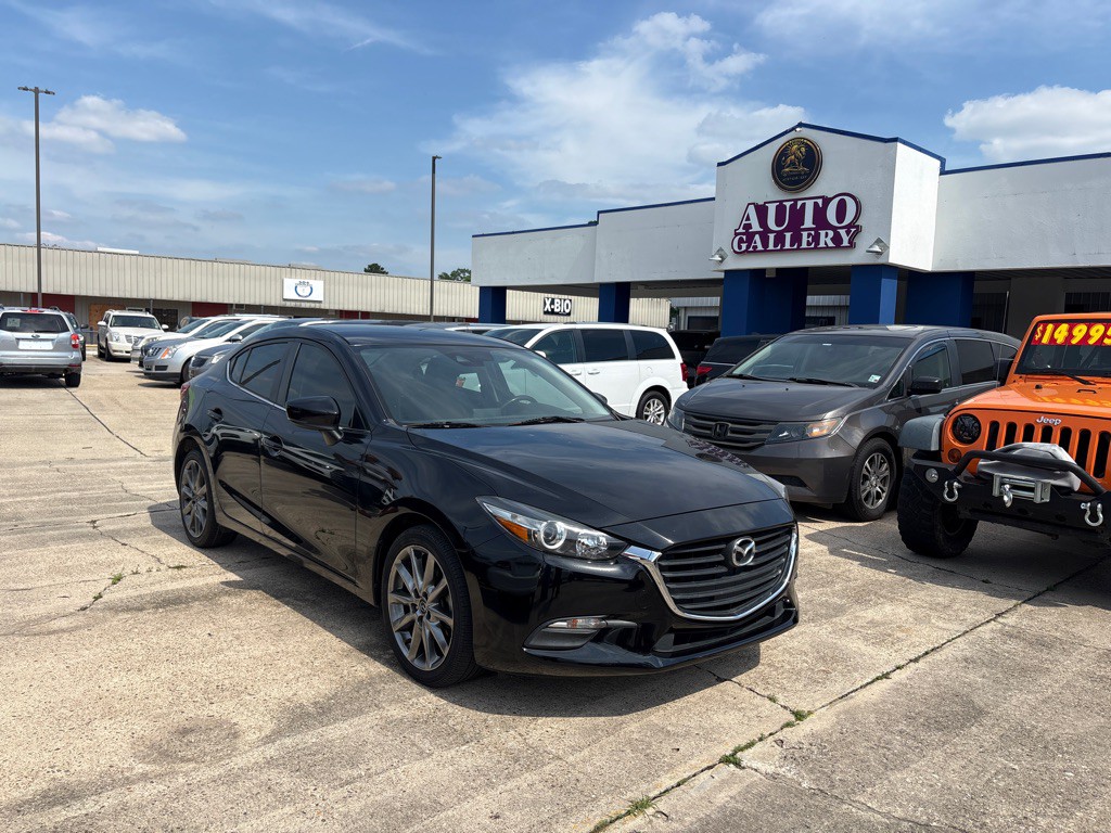 2018 Mazda Mazda3 Image 1