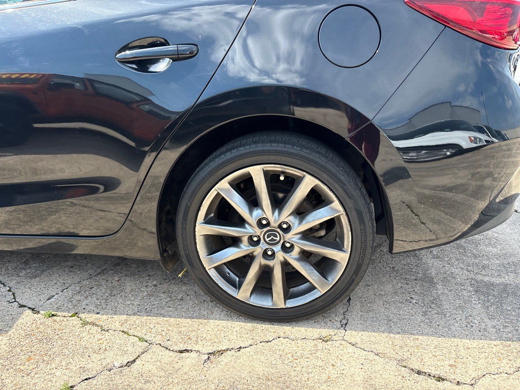 2018 Mazda Mazda3 Image 32