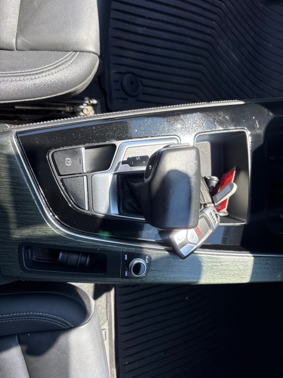 2022 Audi A4 Image 12