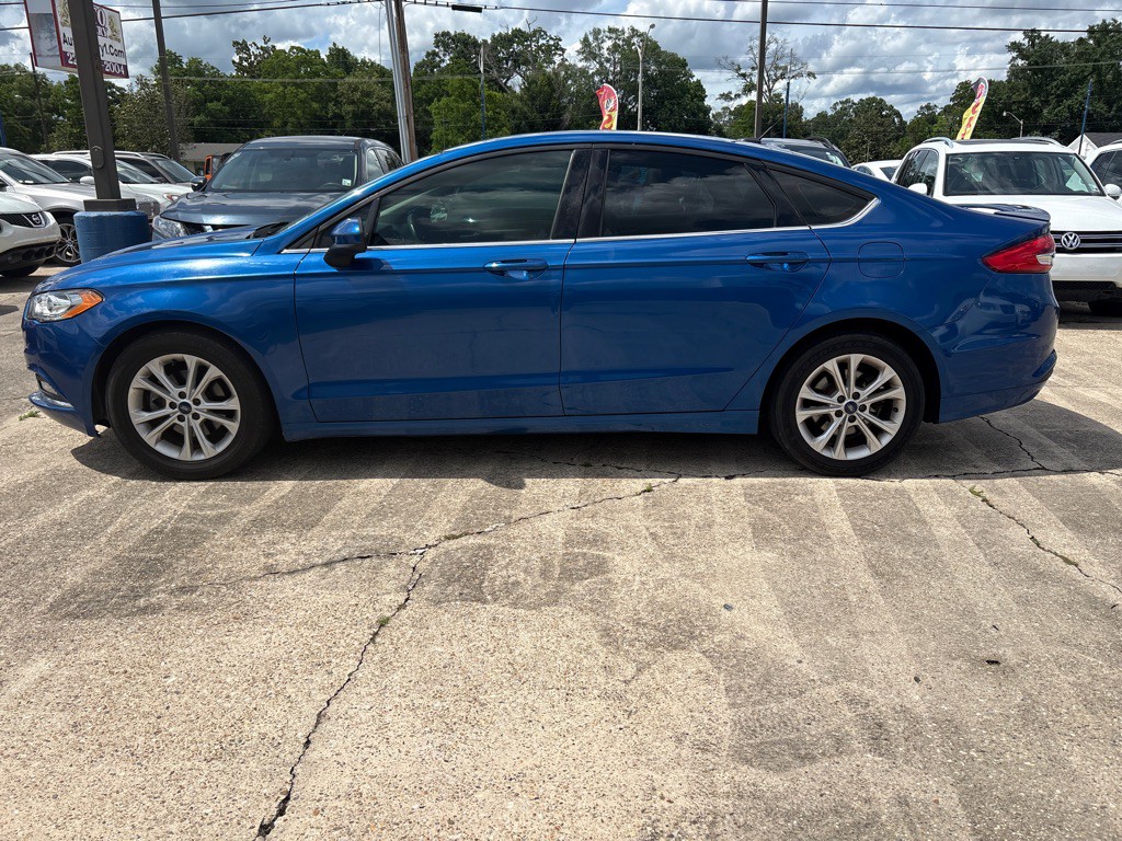2017 Ford Fusion Image 6