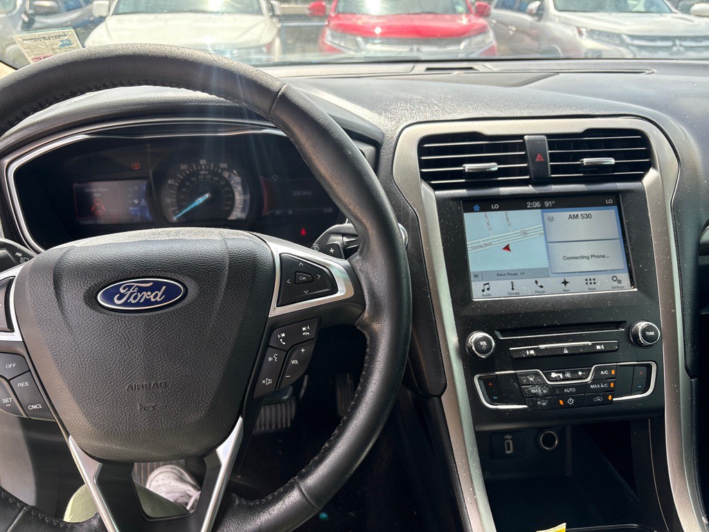 2017 Ford Fusion Image 10