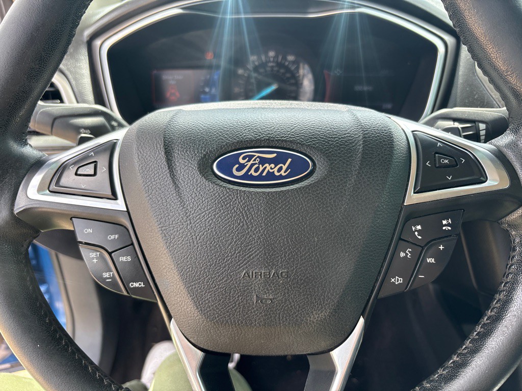 2017 Ford Fusion Image 12