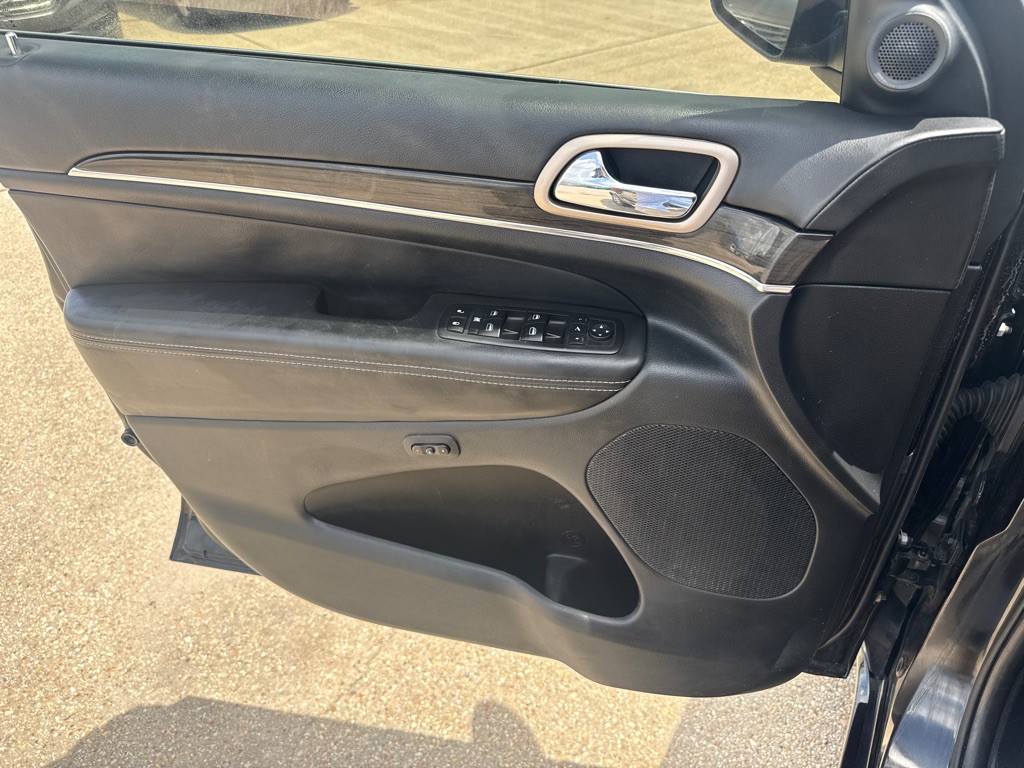 2015 Jeep Grand Cherokee Image 19