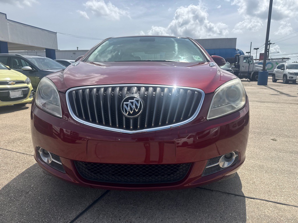 2012 Buick Verano Image 3
