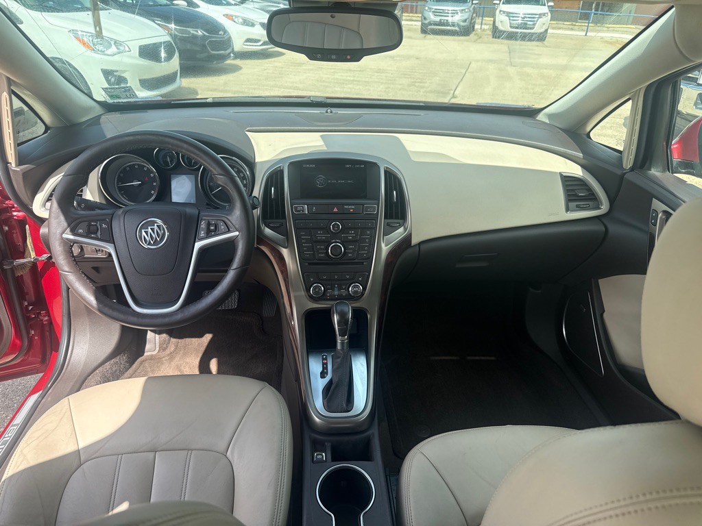 2012 Buick Verano Image 13