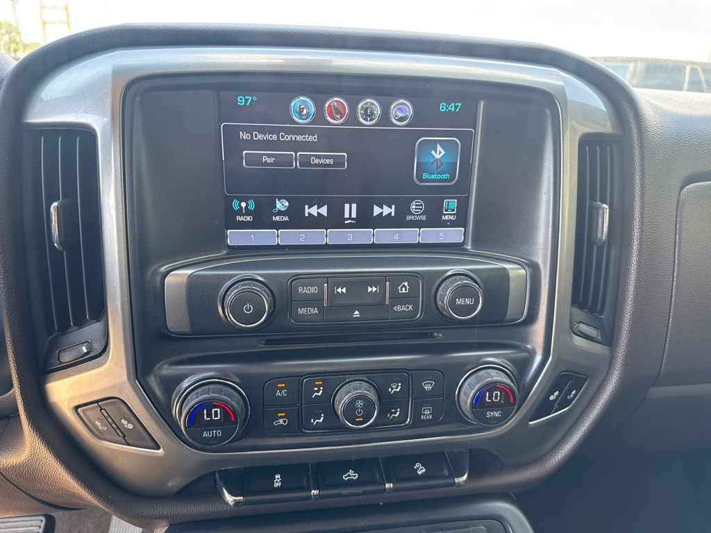 2018 Chevrolet Silverado 1500 Image 12