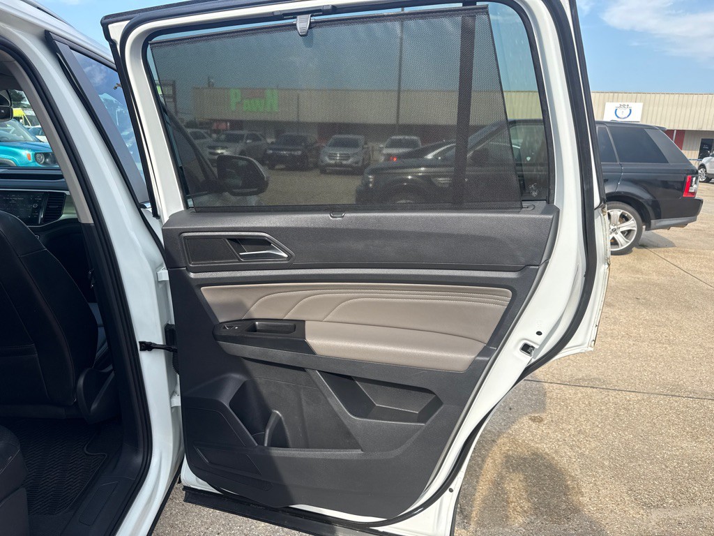 2021 Volkswagen Atlas Image 28