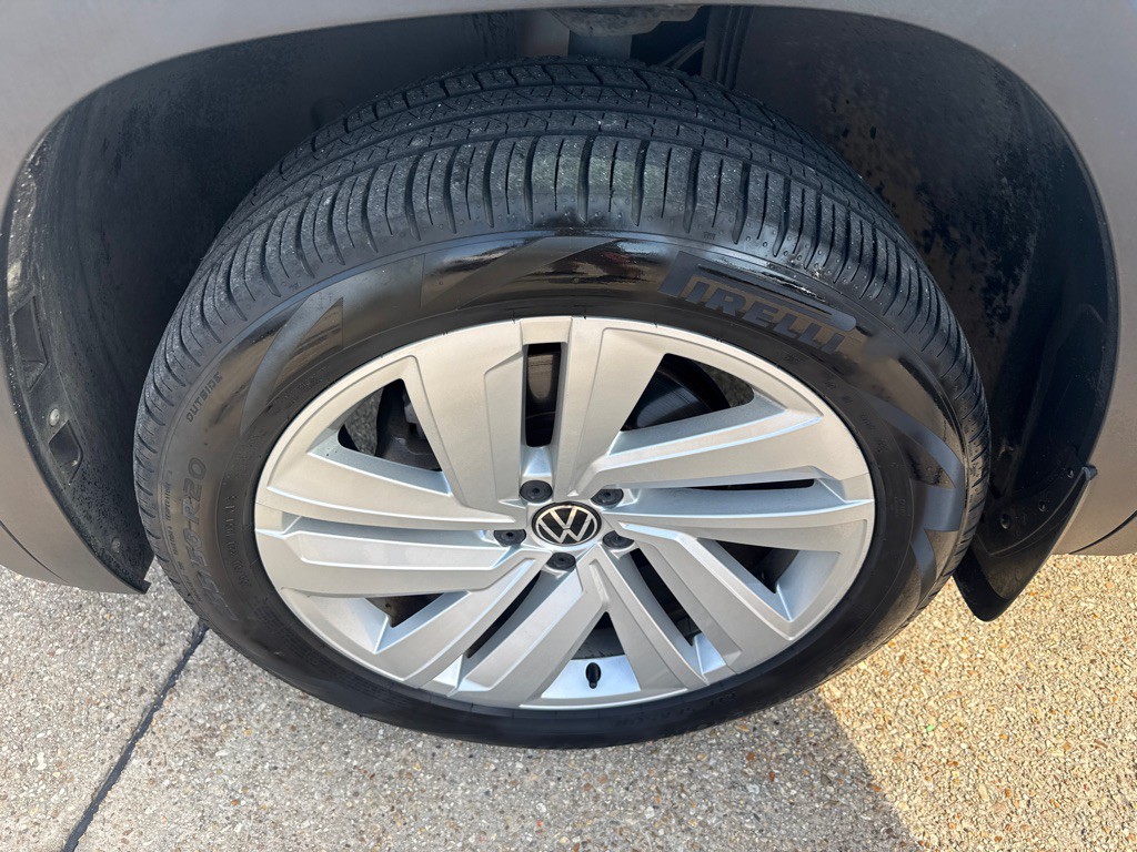 2021 Volkswagen Atlas Image 35