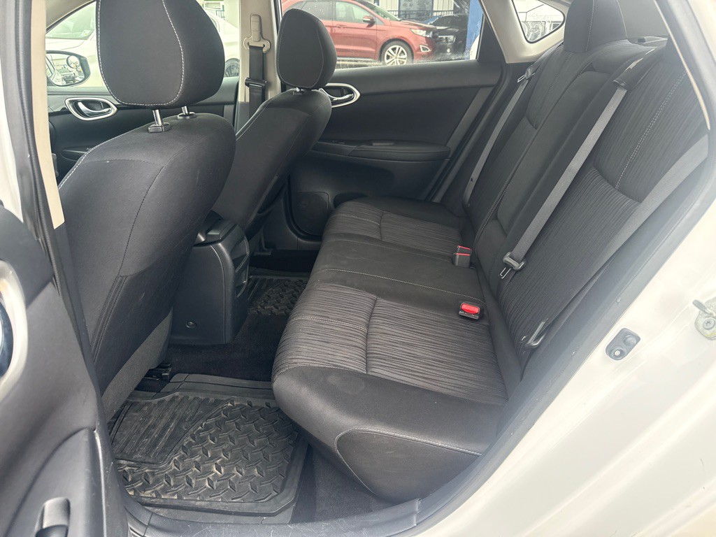 2017 Nissan Sentra Image 11