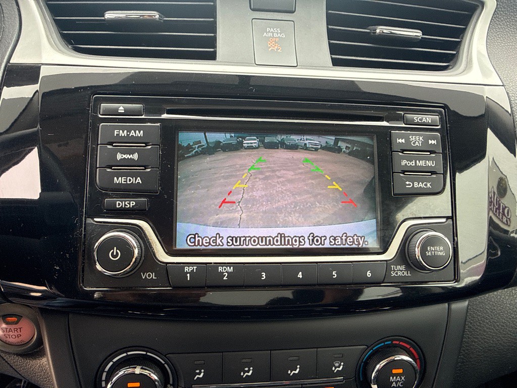 2017 Nissan Sentra Image 14