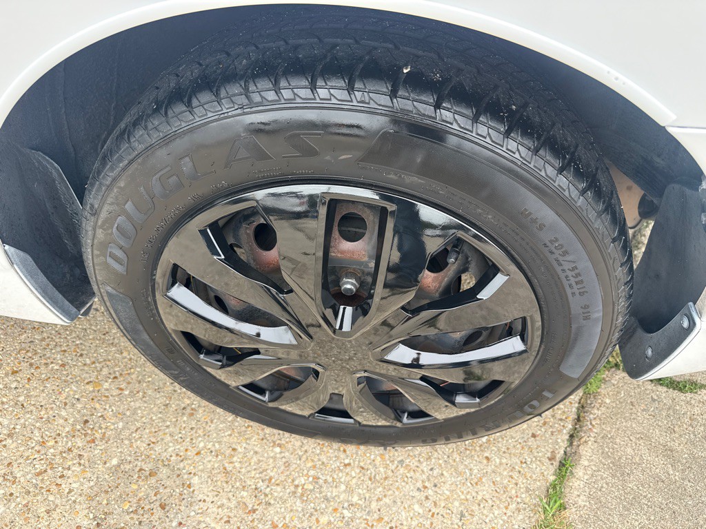 2017 Nissan Sentra Image 31
