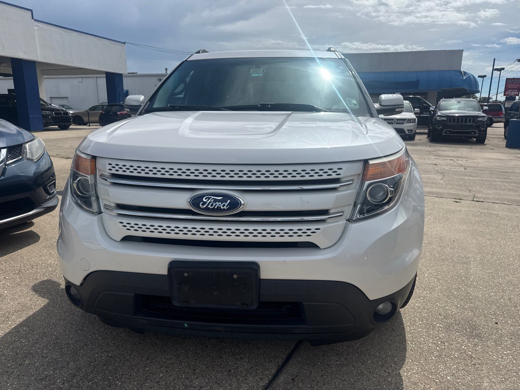 2015 Ford Explorer Image 3
