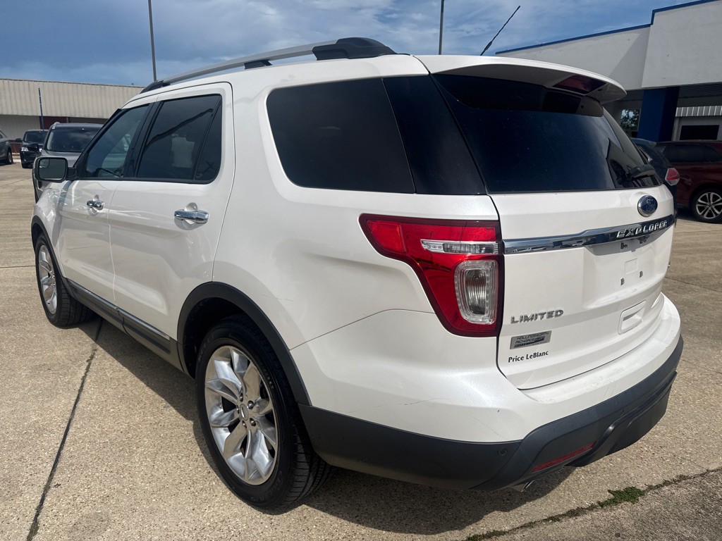 2015 Ford Explorer Image 7