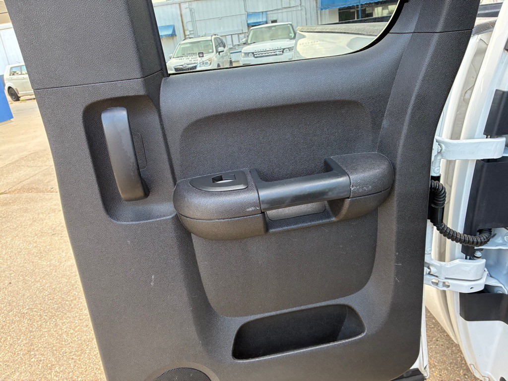 2012 Chevrolet Silverado 1500 Image 17