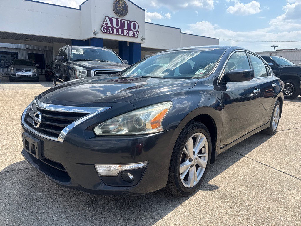 2015 Nissan Altima Image 2