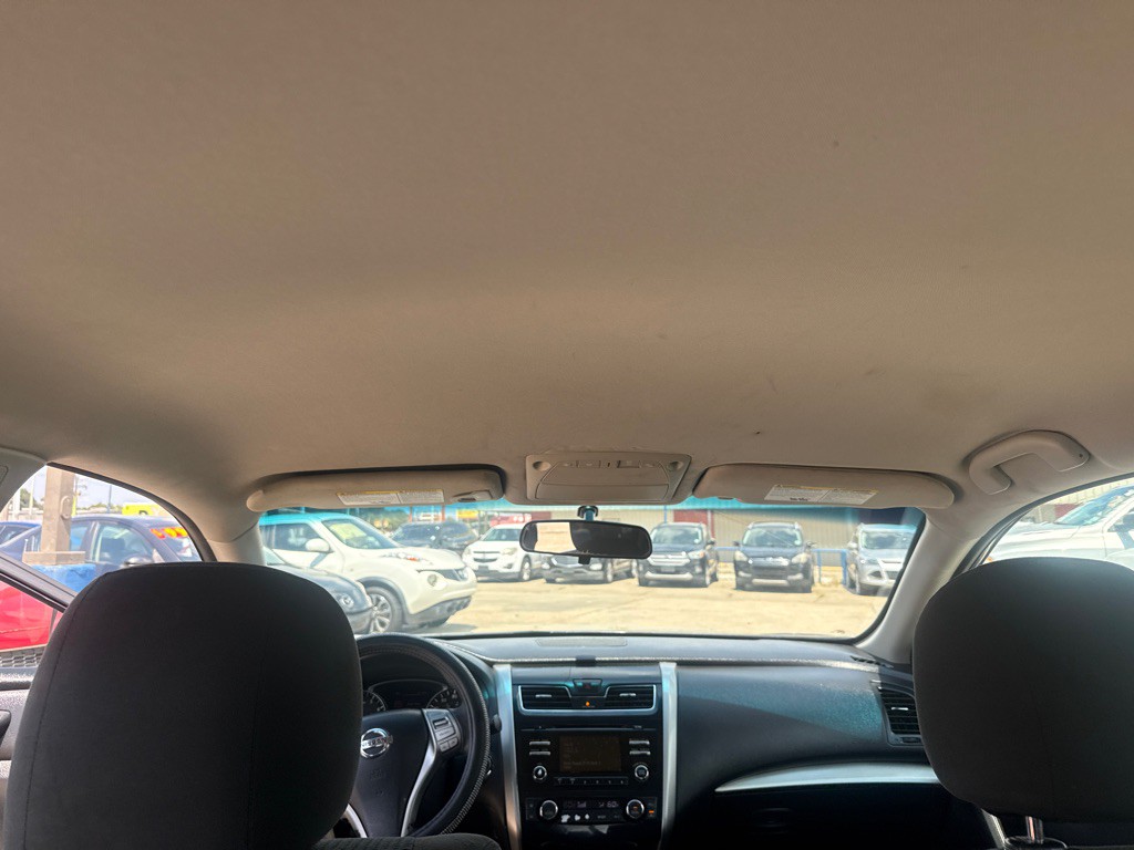 2015 Nissan Altima Image 13